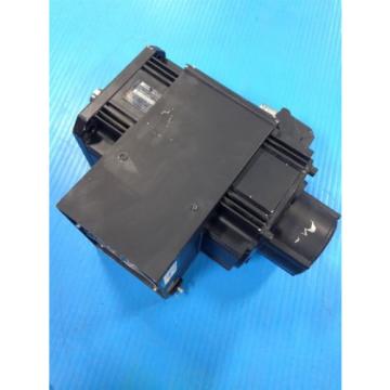 REXROTH China Japan INDRAMAT MKD112B-058-KG0-AN MOTOR &amp; LEM-RB112C2XX COOLING FAN USED (2F)