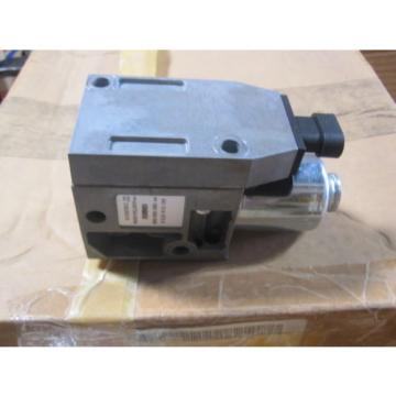 NEW Australia France DETROIT DIESEL SOLENOID VALVE # 23526316 REXROTH # 561 014 372 0