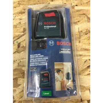 NEW  Bosch 30&#039; Self-Leveling Cross-Line Laser Level GLL 30 S