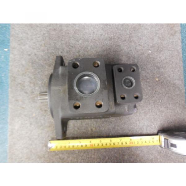 NEW Korea Australia BOSCH REXROTH VANE PUMP MODEL # PVV1-1X/036RJ15DVB # R978008711 #1 image